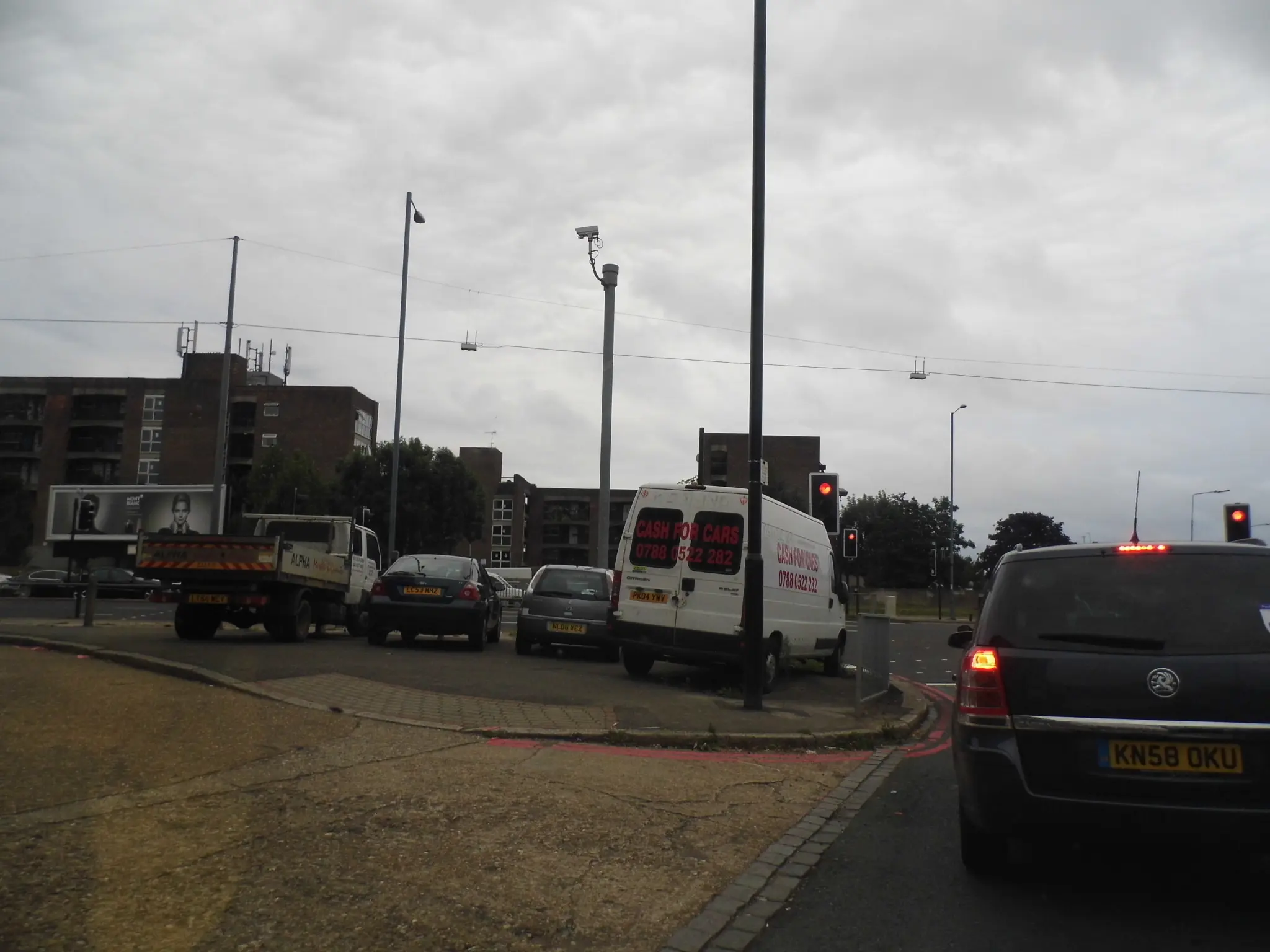 Great West Road at Sutton Lane in Hounslow, general area view